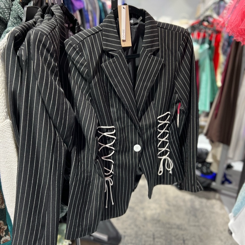 New black white striped dress jacket by do + be
